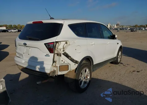2017 Ford Escape Se z USA, uszkodzony, nr VIN 1FMCU0GD6HUC43564